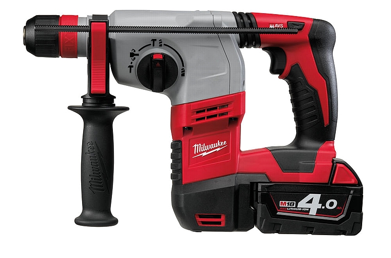 פטישון נטען MILWAUKEE 18V דגם HD18 HX עם 2 סוללות 4A פוטר מתחלף