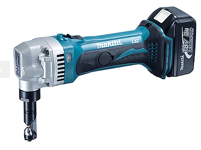 ניבלר DJN161 18V Makita (גוף בלבד)